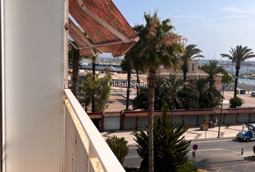 Odsprzedaż - DOM -
TORREVIEJA - Torrevieja