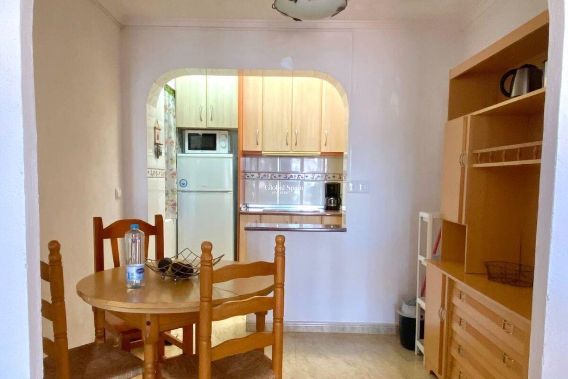 Odsprzedaż - DOM -
TORREVIEJA - 