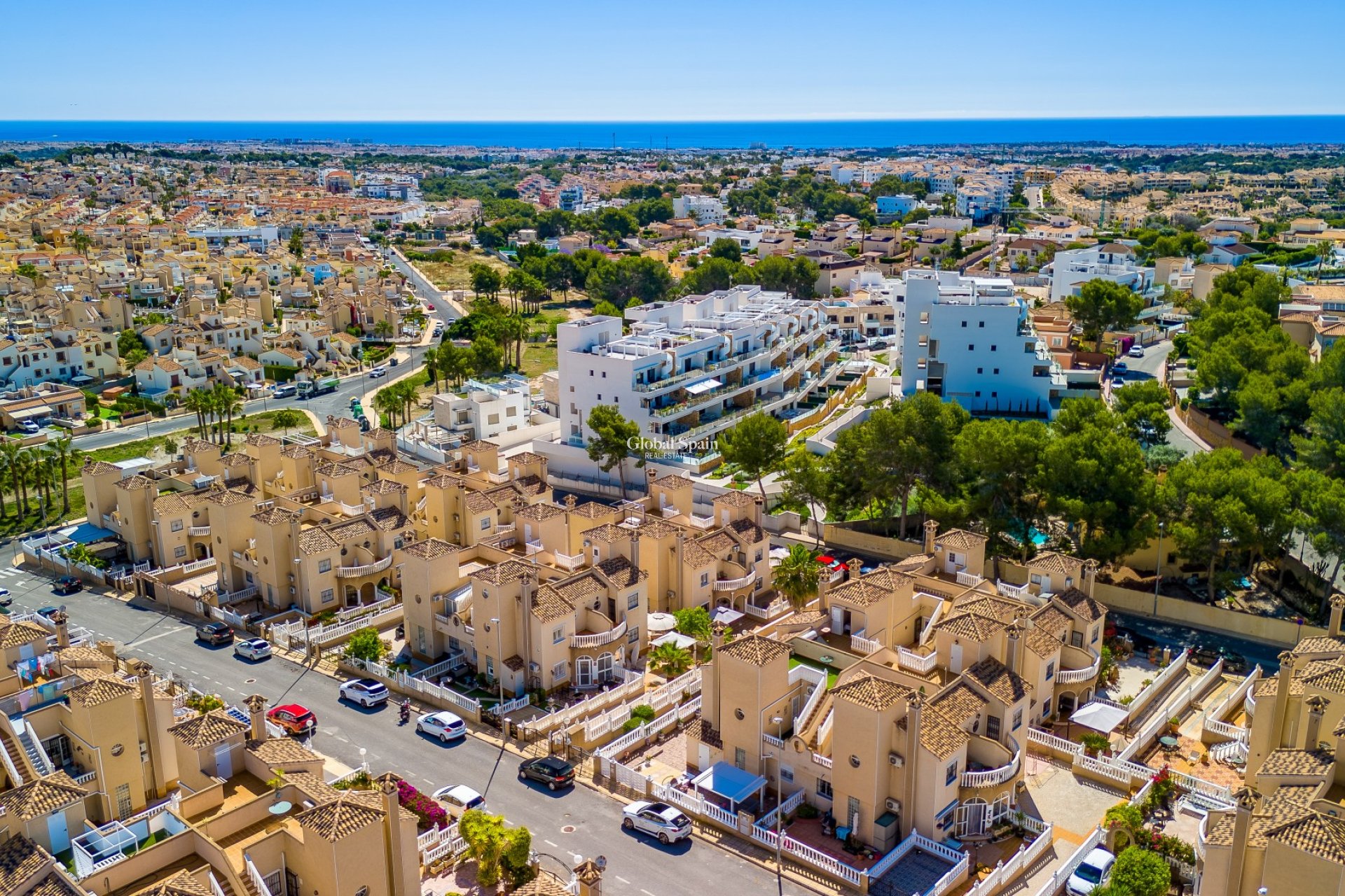 Odsprzedaż - DOM -
Villamartin - Costa Blanca