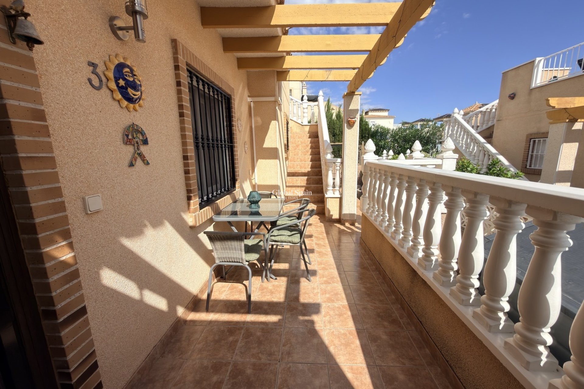Odsprzedaż - DOM -
VILLAMARTÍN - Costa Blanca
