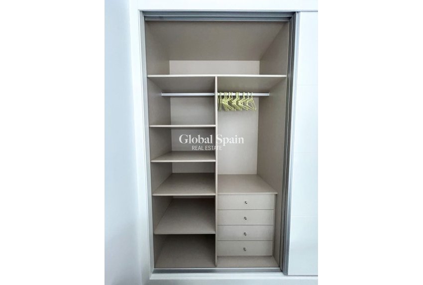 Odsprzedaż - DOM -
VISTABELLA GOLF  - 