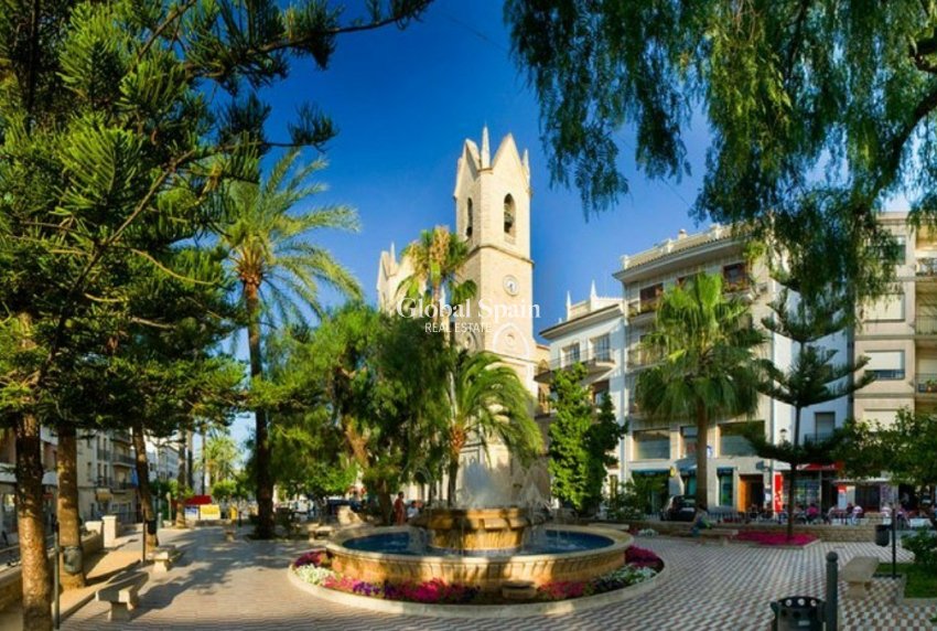 Odsprzedaż - Dom w miasteczku -
BENISSA - Benissa