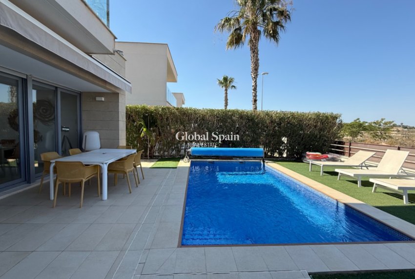 Odsprzedaż - Dom_wolnostojący -
ORIHUELA - Costa Blanca Sur