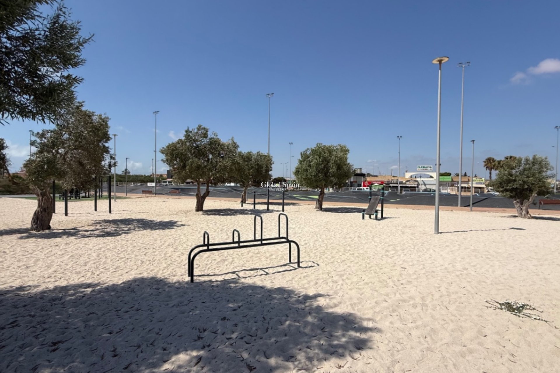 Odsprzedaż - Dom_wolnostojący -
TORREVIEJA - Costa Blanca Sur