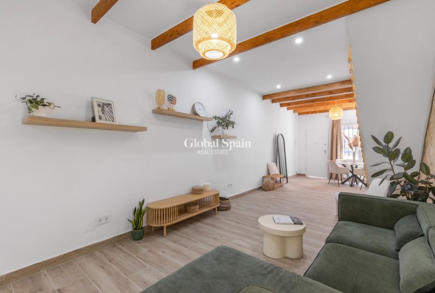 Odsprzedaż - Dupleks -
TORREVIEJA - torrevieja