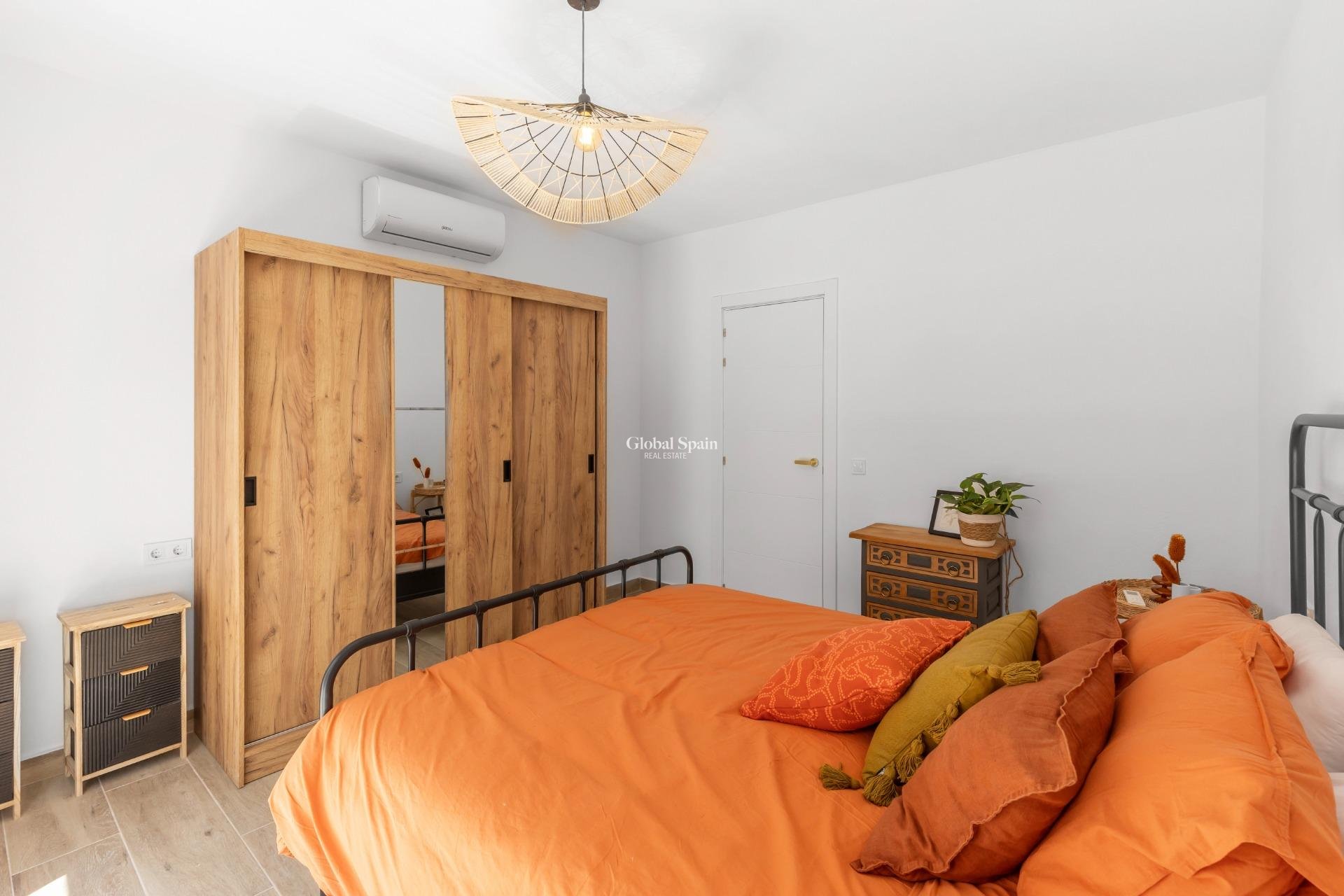 Odsprzedaż - Dupleks -
TORREVIEJA - torrevieja