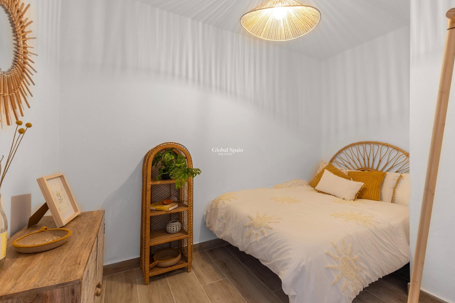 Odsprzedaż - Dupleks -
TORREVIEJA - torrevieja