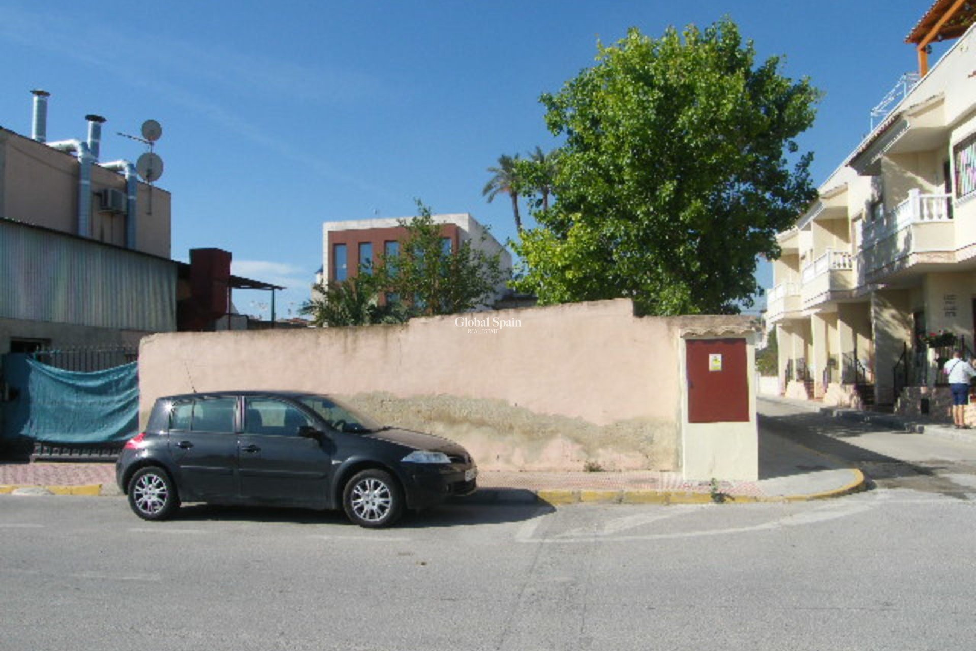 Odsprzedaż - DZIAŁKA GRUNTU -
DAYA VIEJA - Costa Blanca