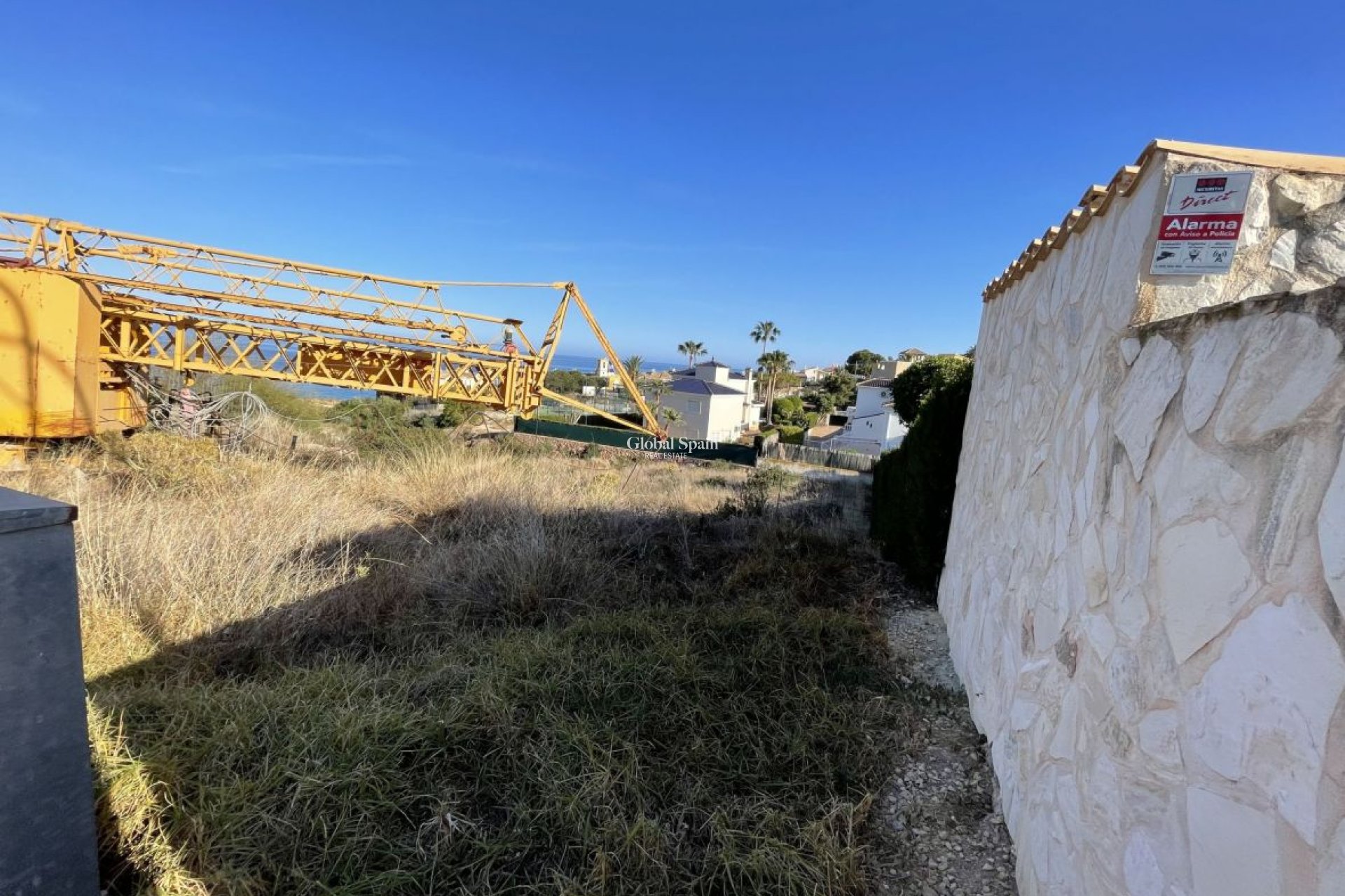 Odsprzedaż - DZIAŁKA GRUNTU -
EL CAMPELLO - Costa Blanca