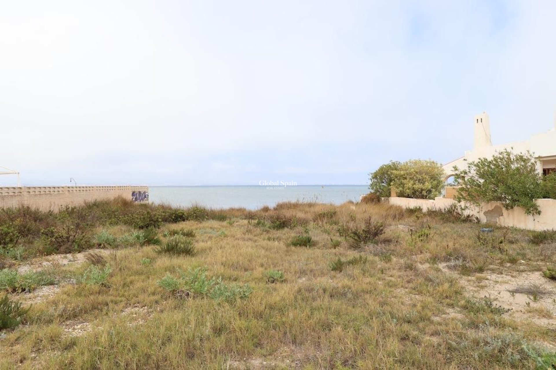 Odsprzedaż - DZIAŁKA GRUNTU -
LA MANGA DEL MAR MENOR - Costa Calida