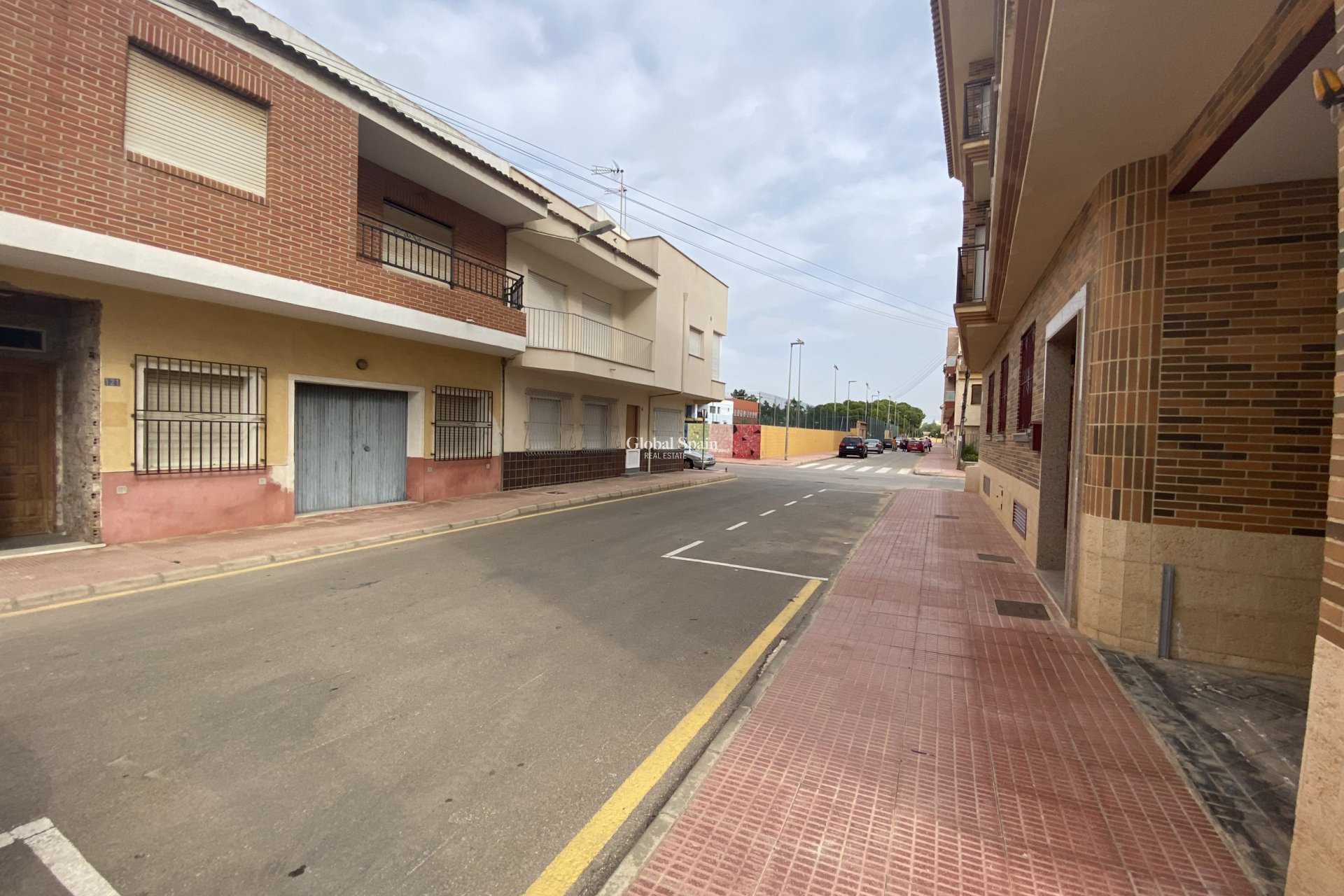 Odsprzedaż - DZIAŁKA GRUNTU -
LOS ALCÁZARES