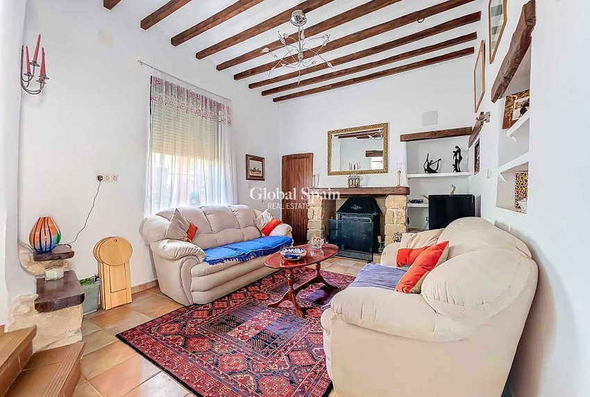 Odsprzedaż - Landhuis -
Torre Del Rico