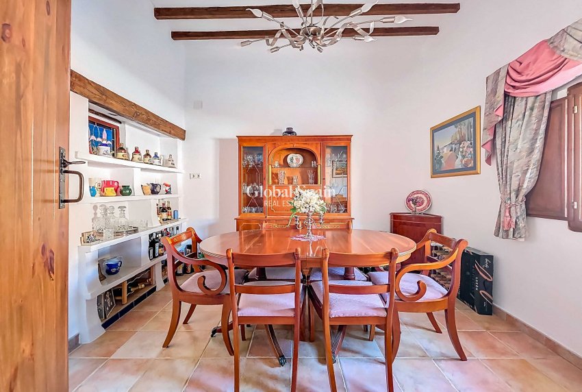 Odsprzedaż - Landhuis -
Torre Del Rico