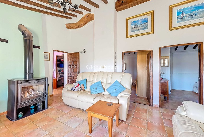 Odsprzedaż - Landhuis -
Torre Del Rico