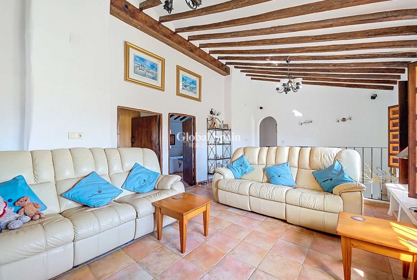 Odsprzedaż - Landhuis -
Torre Del Rico