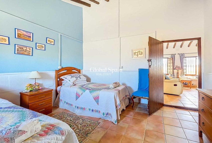 Odsprzedaż - Landhuis -
Torre Del Rico