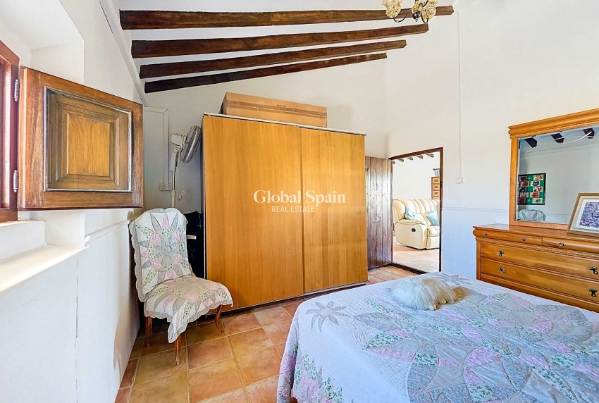 Odsprzedaż - Landhuis -
Torre Del Rico