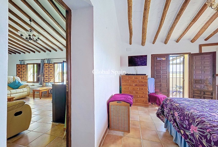 Odsprzedaż - Landhuis -
Torre Del Rico