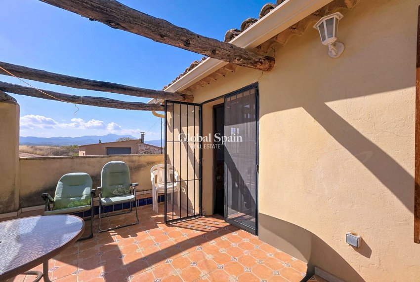 Odsprzedaż - Landhuis -
Torre Del Rico