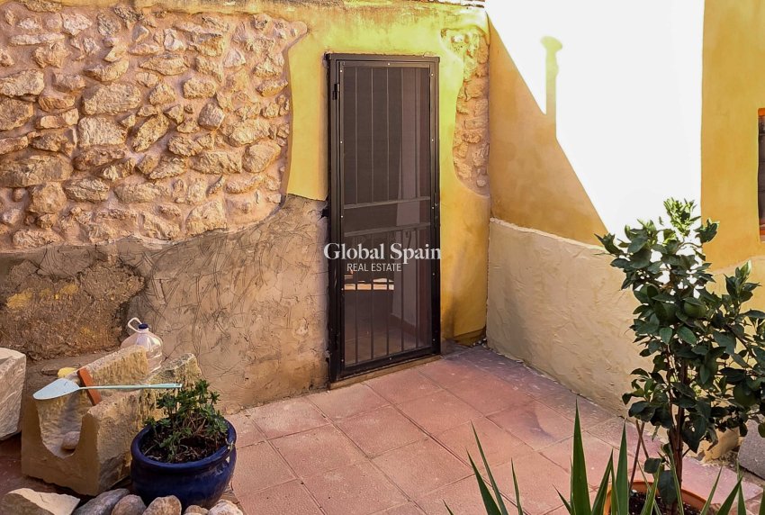 Odsprzedaż - Landhuis -
Torre Del Rico