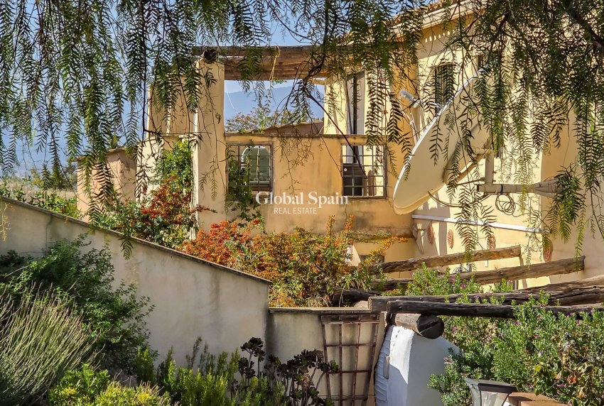 Odsprzedaż - Landhuis -
Torre Del Rico