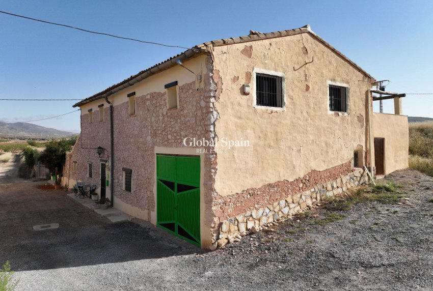 Odsprzedaż - Landhuis -
Torre Del Rico