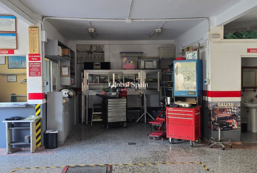 Odsprzedaż - Lokalny -
BENIDORM - Centro