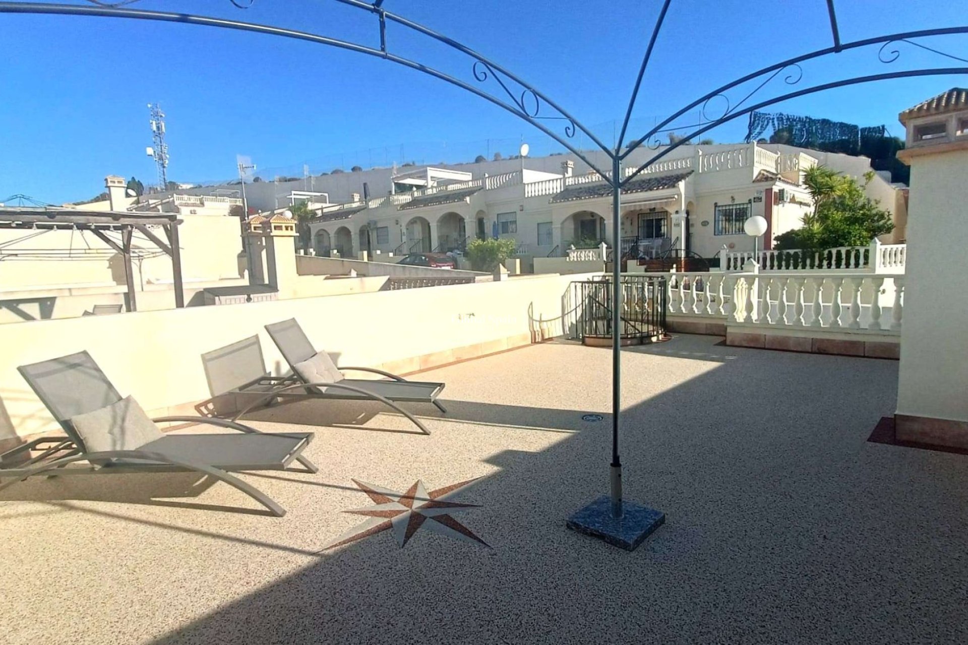 Odsprzedaż - MIESZKANIE -
ALGORFA - Arco Mediterráneo 6