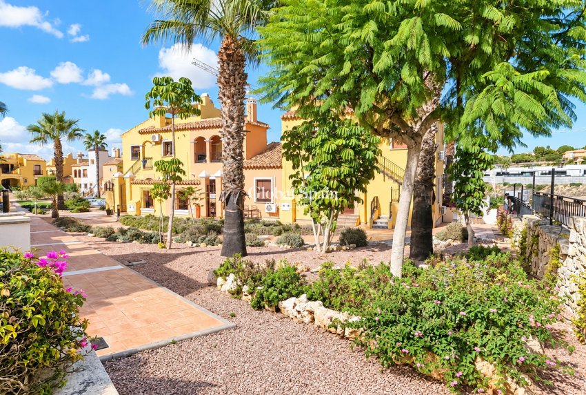 Odsprzedaż - MIESZKANIE -
ALGORFA - LA FINCA GOLF / ALGORFA