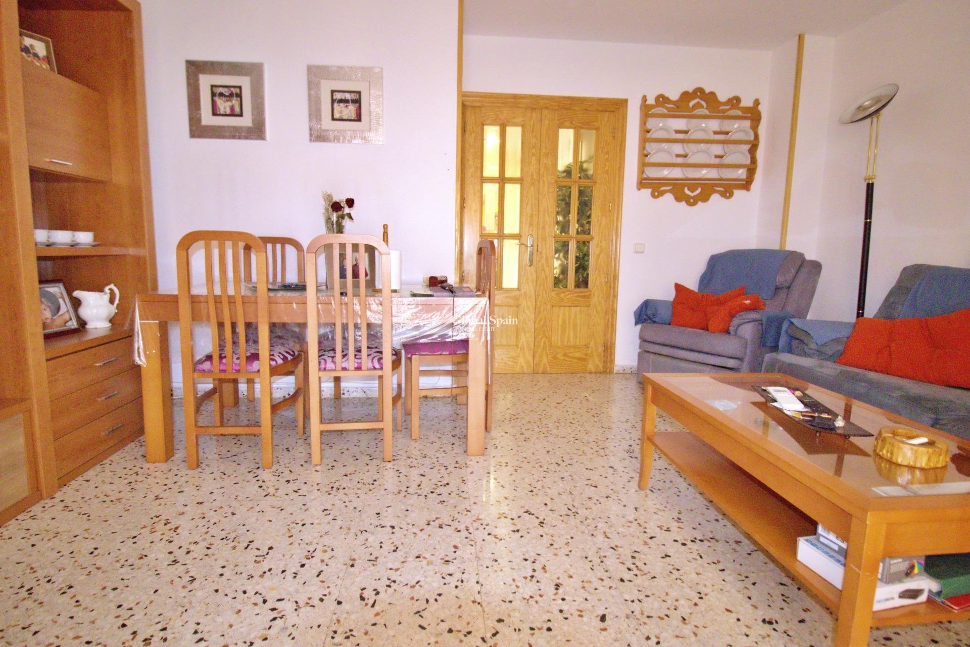 Odsprzedaż - MIESZKANIE -
ALICANTE - BENALÚA