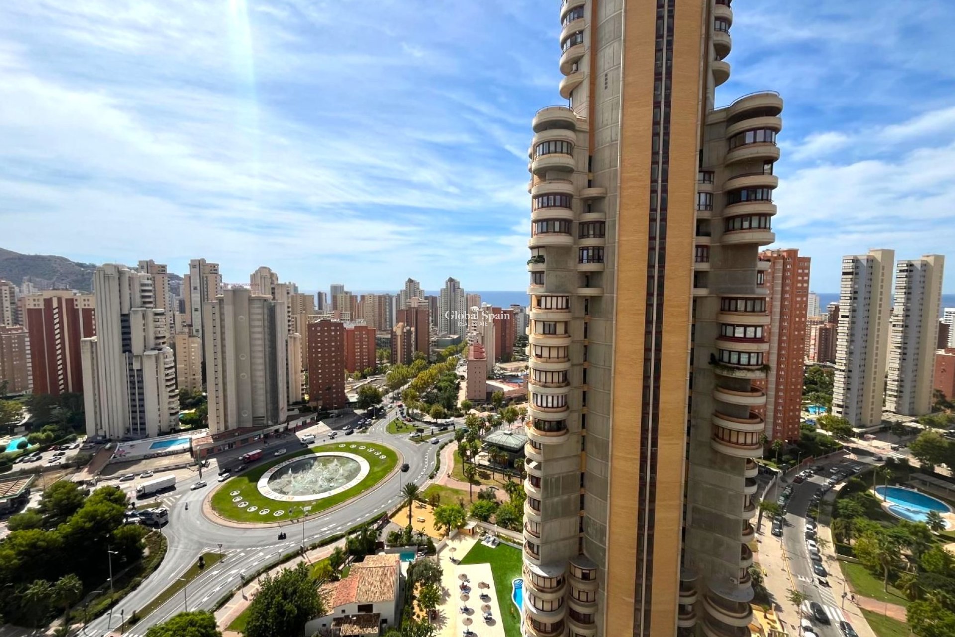 Odsprzedaż - MIESZKANIE -
BENIDORM - Centro