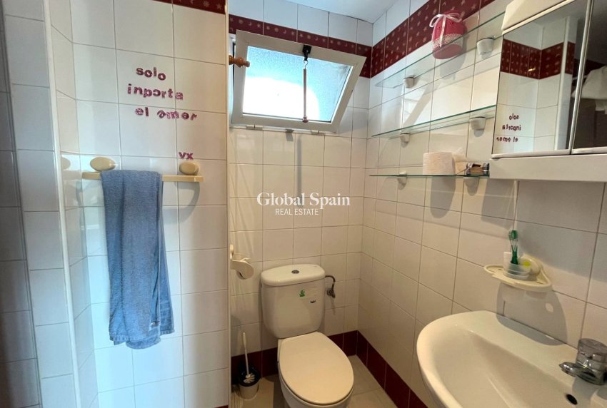 Odsprzedaż - MIESZKANIE -
BENIDORM - Centro