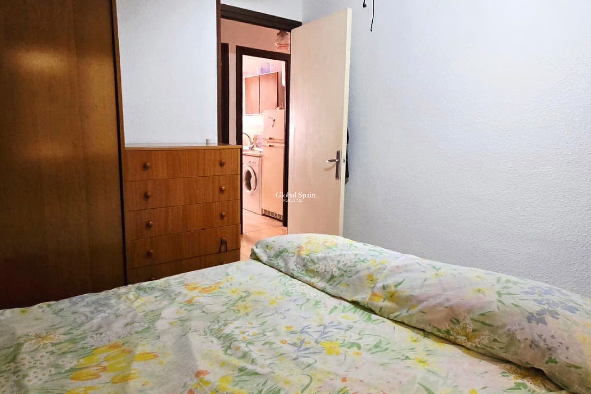 Odsprzedaż - MIESZKANIE -
BENIDORM - Centro