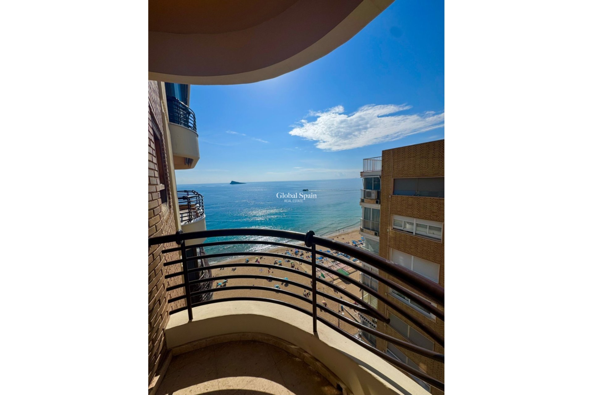 Odsprzedaż - MIESZKANIE -
BENIDORM - Costa Blanca