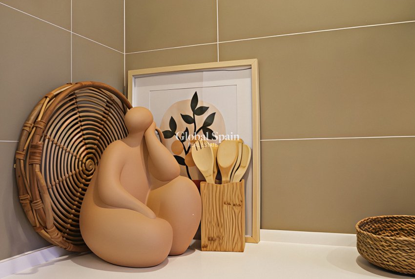 Odsprzedaż - MIESZKANIE -
BENIDORM - Costa Blanca