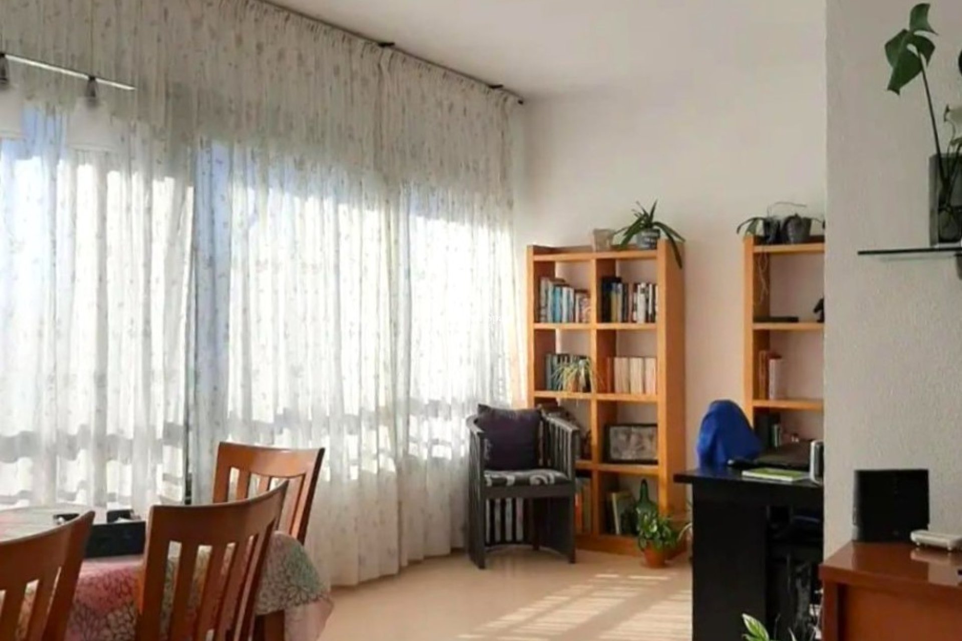 Odsprzedaż - MIESZKANIE -
BENIDORM - Levante