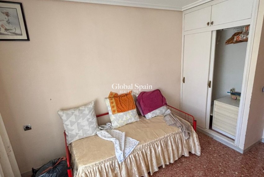 Odsprzedaż - MIESZKANIE -
BENIDORM - Levante