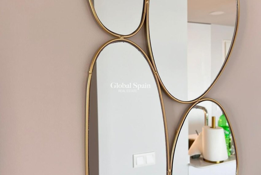 Odsprzedaż - MIESZKANIE -
BENIDORM - Poniente