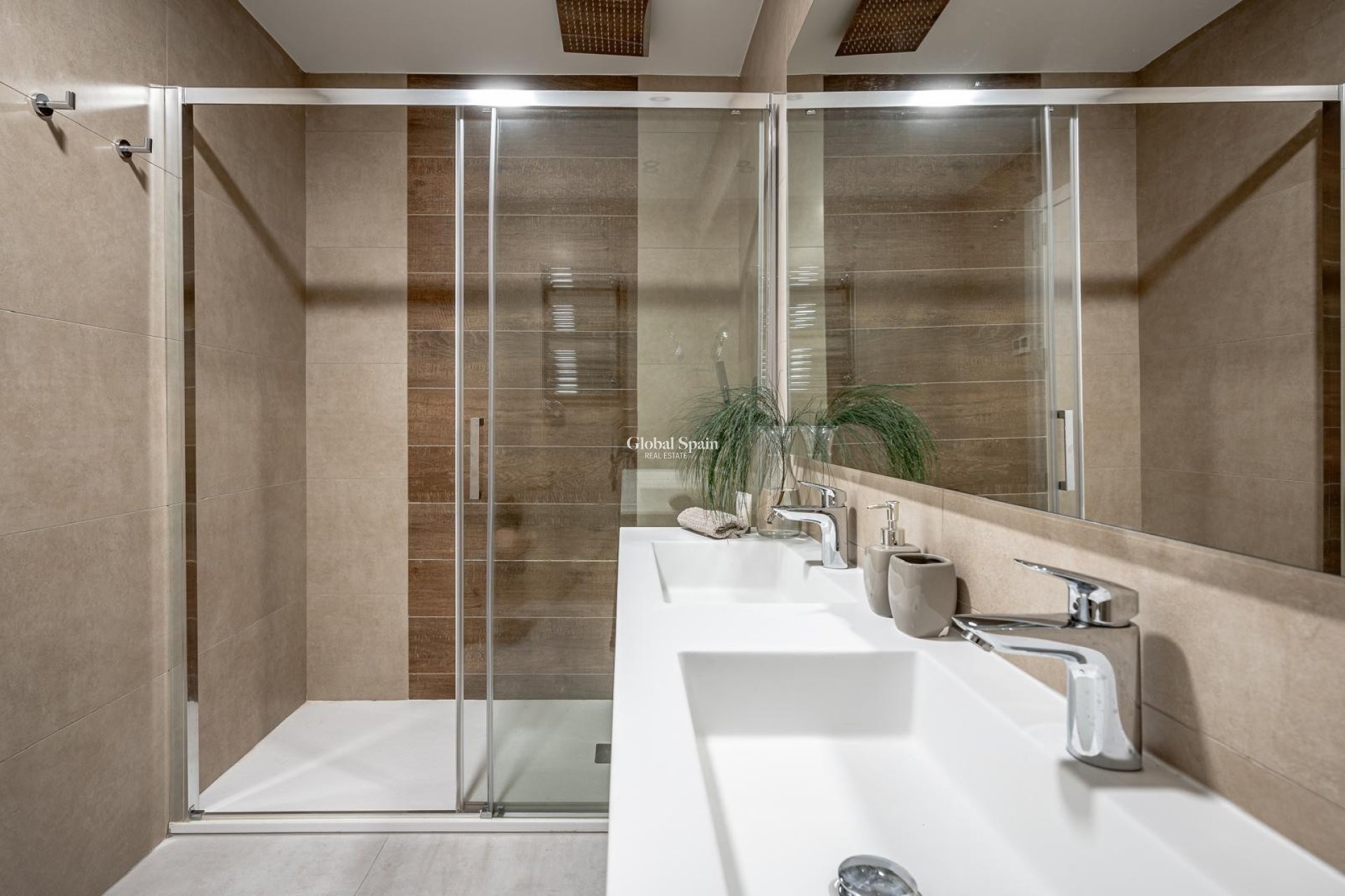 Odsprzedaż - MIESZKANIE -
BENIDORM - Zona de Poniente