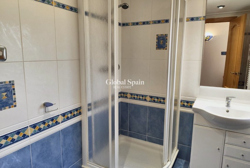 Odsprzedaż - MIESZKANIE -
BENIDORM - Zona de Poniente