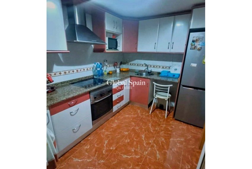 Odsprzedaż - MIESZKANIE -
BENIDORM - Zona de Poniente