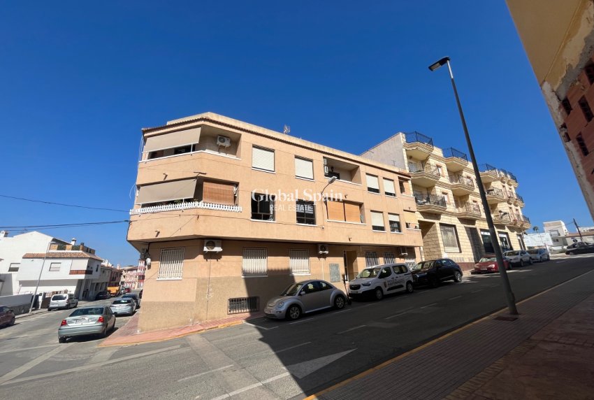 Odsprzedaż - MIESZKANIE -
BENIJÓFAR - Costa Blanca South