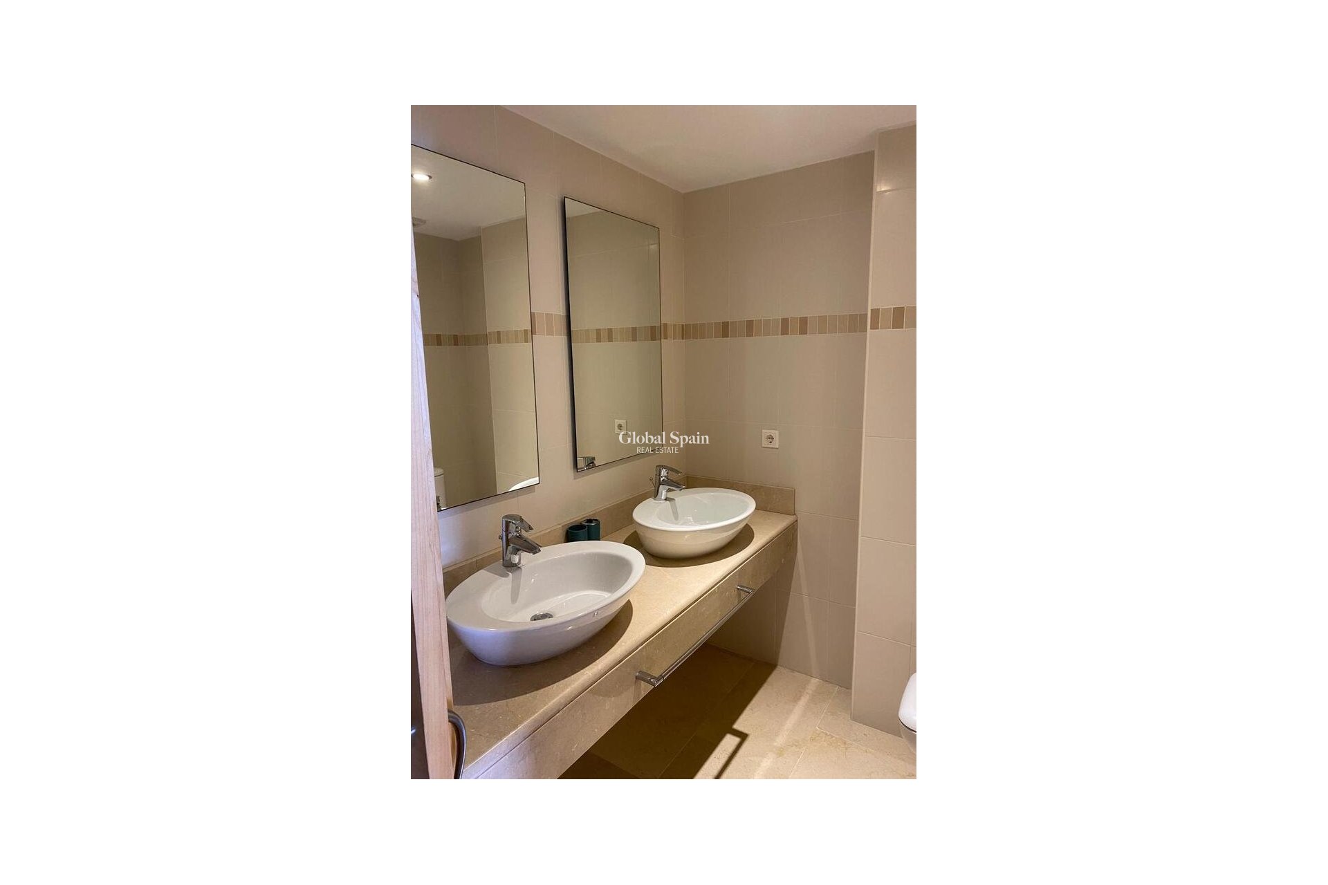 Odsprzedaż - MIESZKANIE -
BENISSA - Costa Blanca