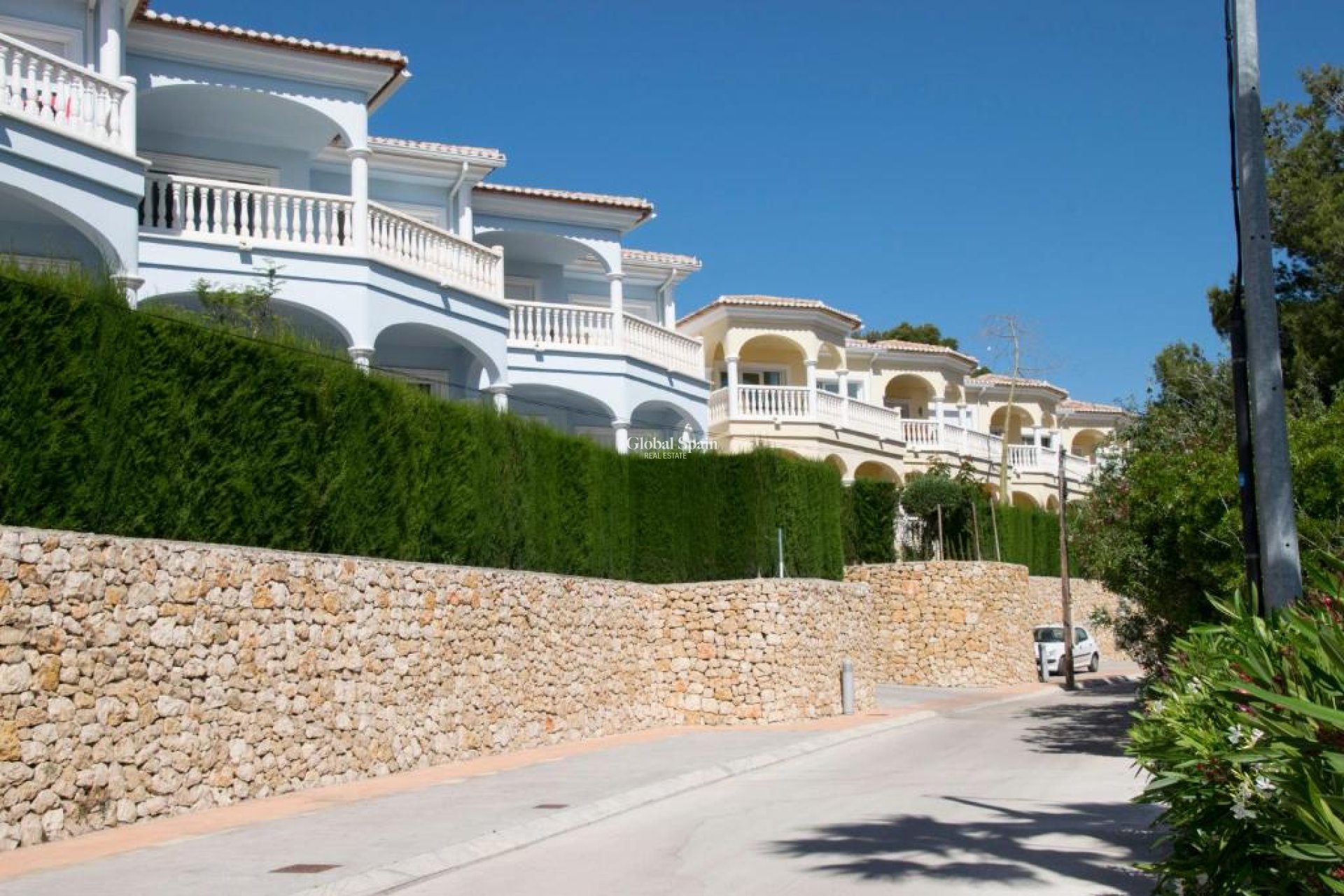 Odsprzedaż - MIESZKANIE -
BENISSA - Costa Blanca
