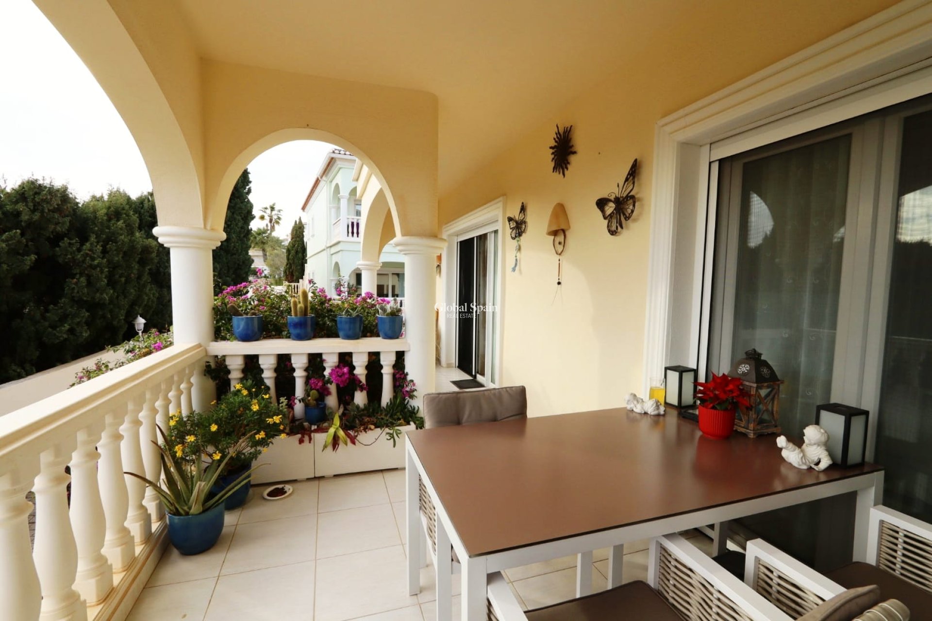 Odsprzedaż - MIESZKANIE -
BENISSA - Costa Blanca