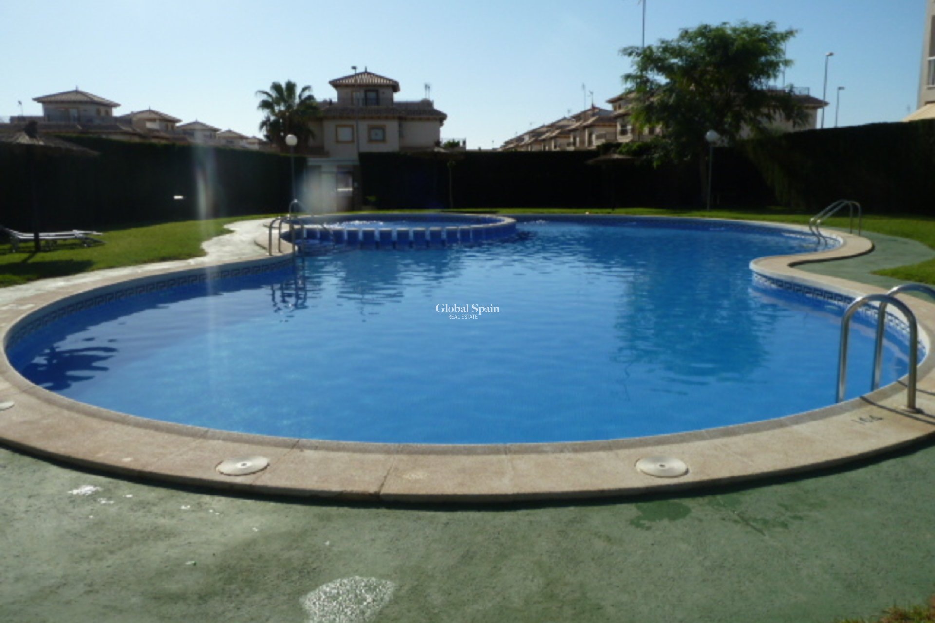 Odsprzedaż - MIESZKANIE -
CABO ROIG - Costa Blanca