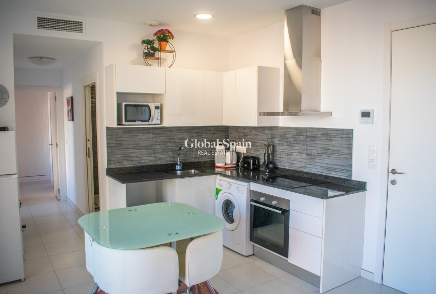 Odsprzedaż - MIESZKANIE -
CALPE - Zona Levante - Playa Fossa