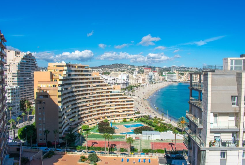 Odsprzedaż - MIESZKANIE -
CALPE - Zona Levante - Playa Fossa