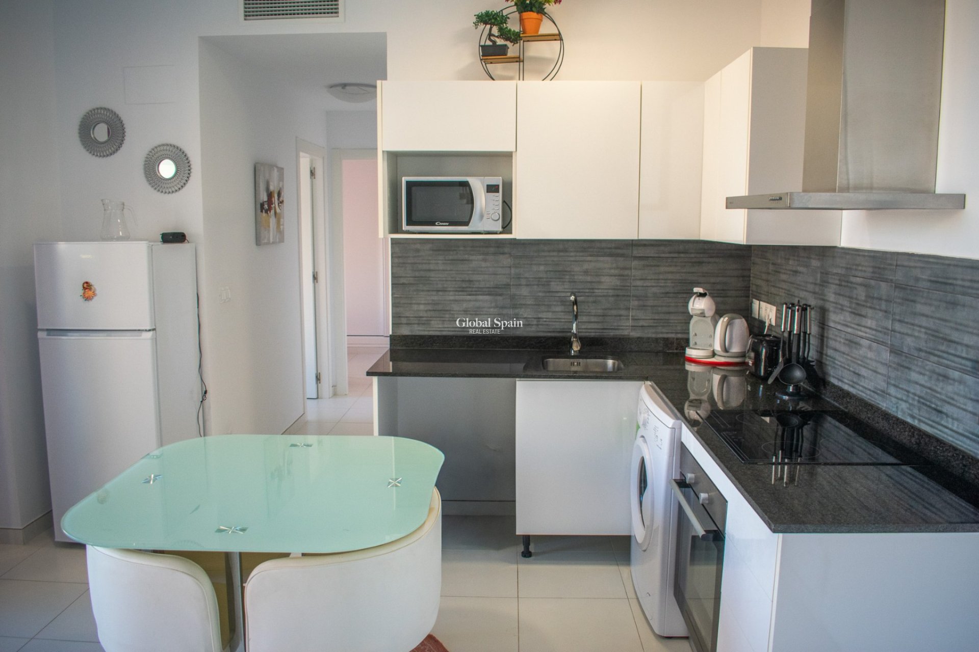 Odsprzedaż - MIESZKANIE -
CALPE - Zona Levante - Playa Fossa