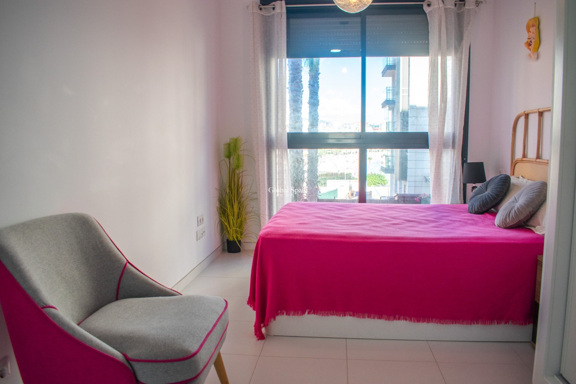 Odsprzedaż - MIESZKANIE -
CALPE - Zona Levante - Playa Fossa
